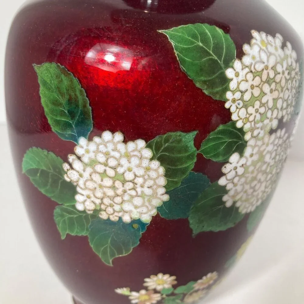 Vintage Japanese Ginbari Pigeon Blood Cloisonne Floral Hydrangea‎ Vase 7 3/4